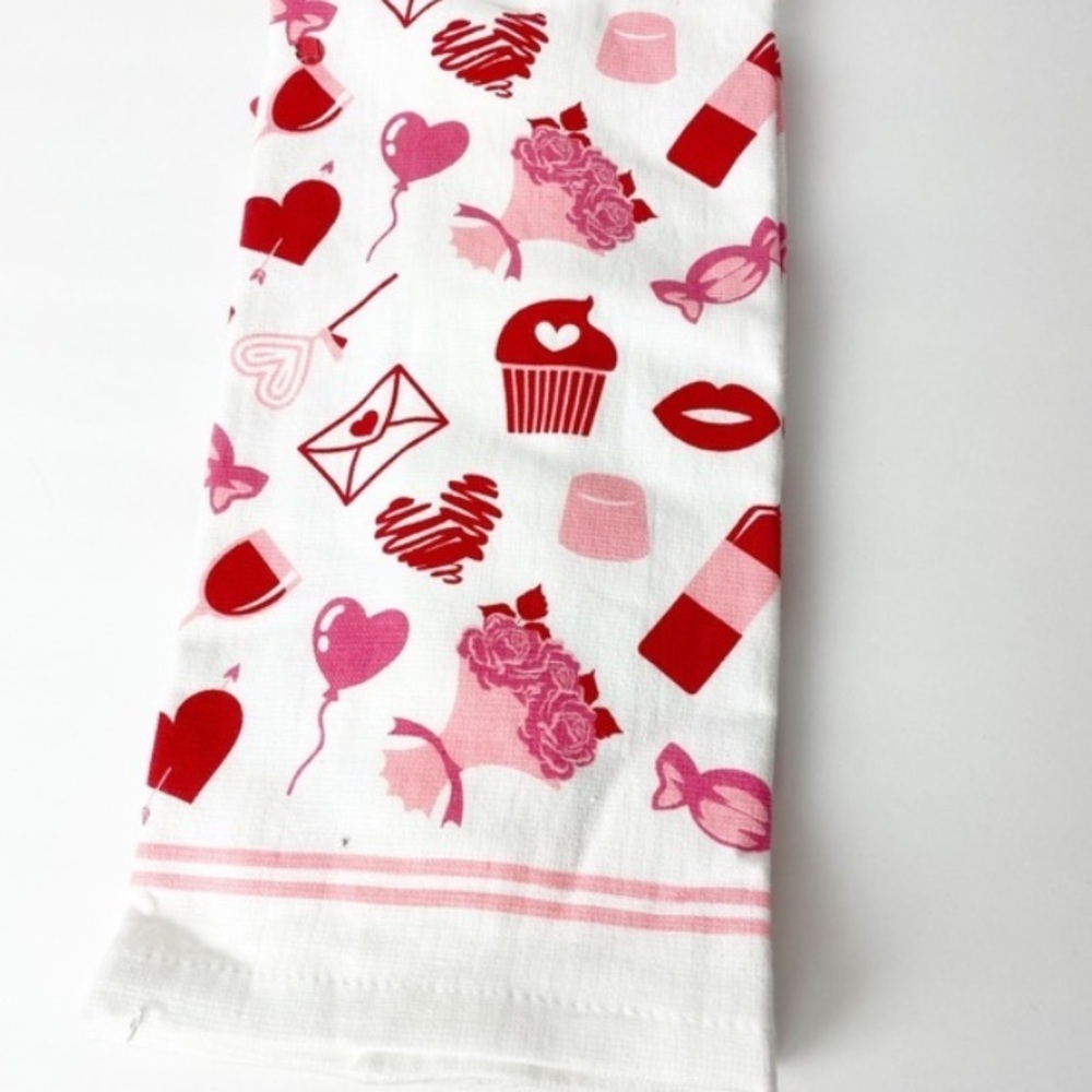 New Cuisinart Valentine’s Day Dish Towel Set